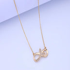 Sex Design Infinite Cycle Zircon Necklace Jewelry Titanium Steel Figure 8 Clavicle Chain Ladies Do Not Fade Jewelry