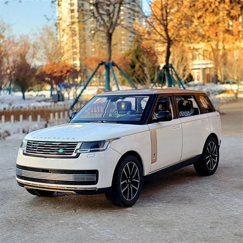 1/32 Range Rover Sports SUV Alloy Car Model Diecasts Metal Off-road Vehicles Car Model Simulation Sound and Light Kids Toy Gifts