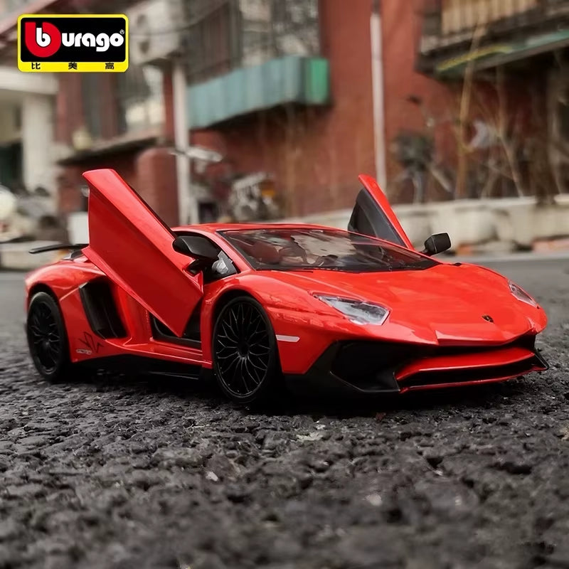Bburago 1:24 Lamborghini Aventador LP750-4 SV Alloy Sports Car Model Diecasts Metal Toy Vehicles Car Model Simulation Kids Gifts